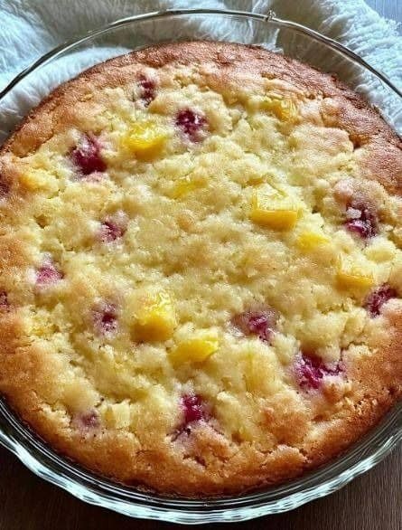 The “Cuppa Cuppa” Cake: The Magical 3-Ingredient Vintage Dessert That Makes Its Own Sauce