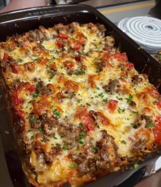 🧀 Philly Cheesesteak Casserole